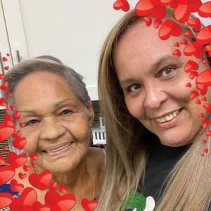 Meet your Posher, Mariela